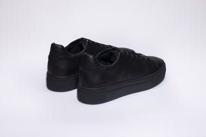 Sneakers, Black, Unisex.