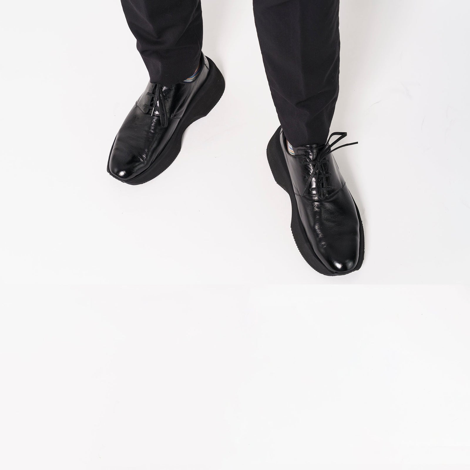 How to Find the Most Comfortable Cushioned Dress Sneakers?