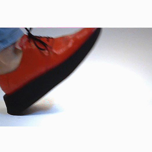 maratown max cushioned sole and top rocker and flexibility