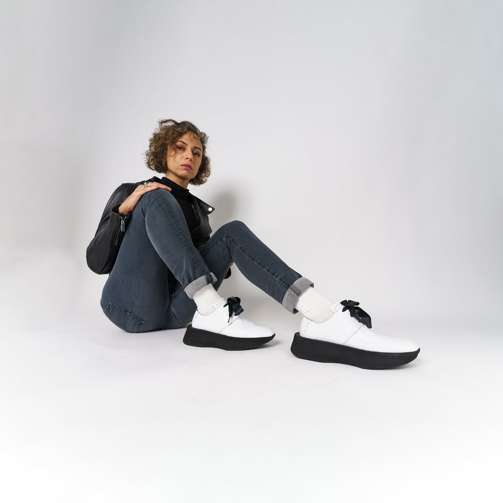 MARATOWN Women's Most Comfortable Dress sneakers, White
