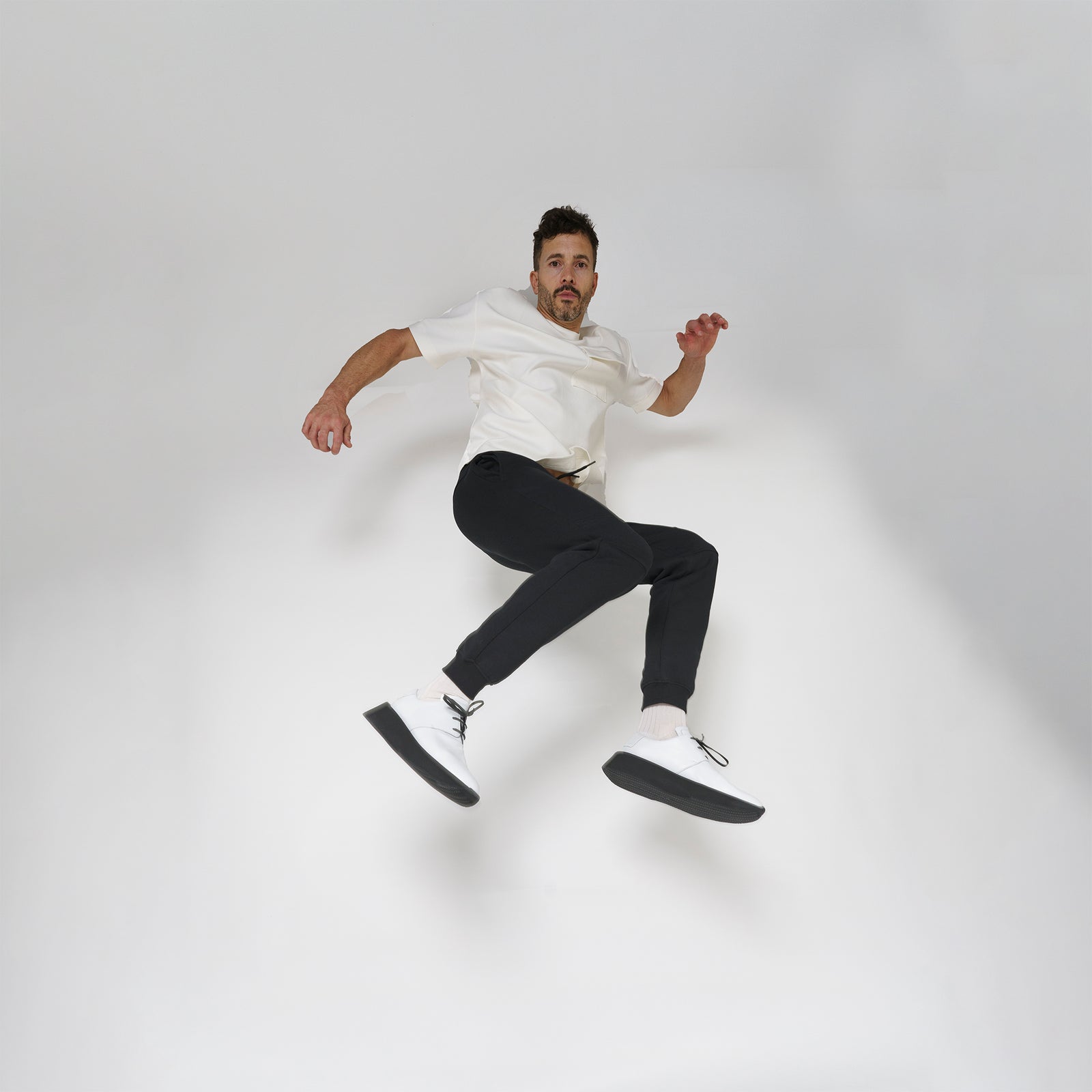 MARATOWN Men's Most Comfortable Dress sneakers, White
