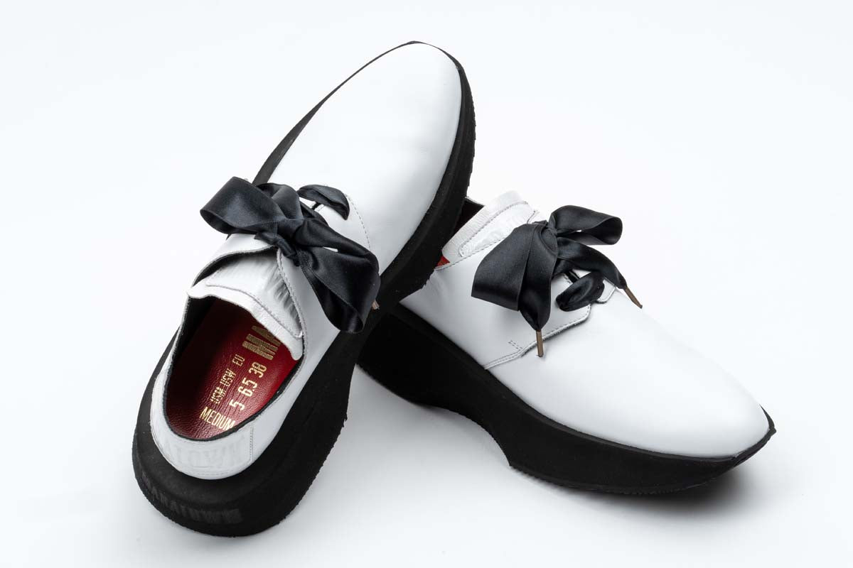 The Maratown's Running Dress Sneakers for women, white leather, the most comfortable dress Sneakers 